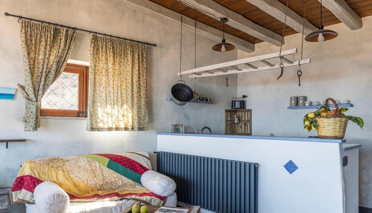 צ'פאלו Malandrino Cottage מראה חיצוני תמונה